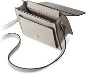 Stylová dámská kabelka retro listonoška monnari a přívěškem s velkým kontrastním zapínáním - šedá - 5