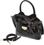 Malá dámská kabelka se zajímavým střihem lakovaný kufřík s reliéfním vzorem kůže - černá - 3